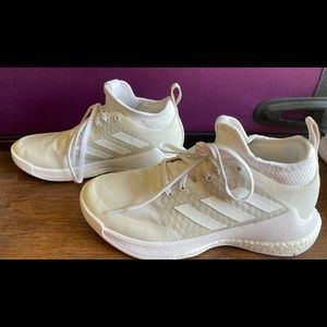 Adidas Women's Crazyflight Mid Cross Trainer 6.5